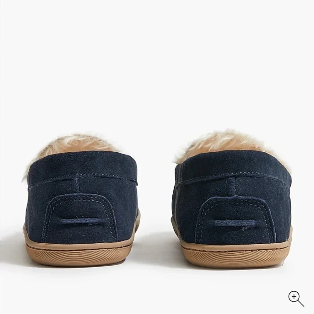 NWOB Suede scuff slippers